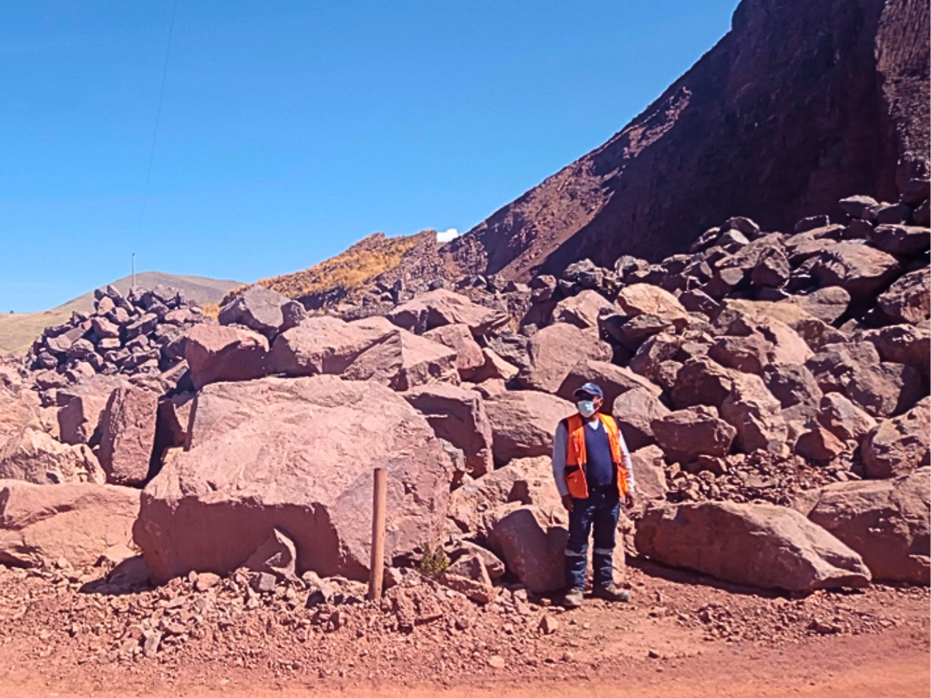 servicio de geotecnia vya