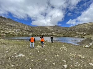 SERVICIO DE TOPOBATIMETRÍA EN ANCASH PARA EMPRESA LINCUNA